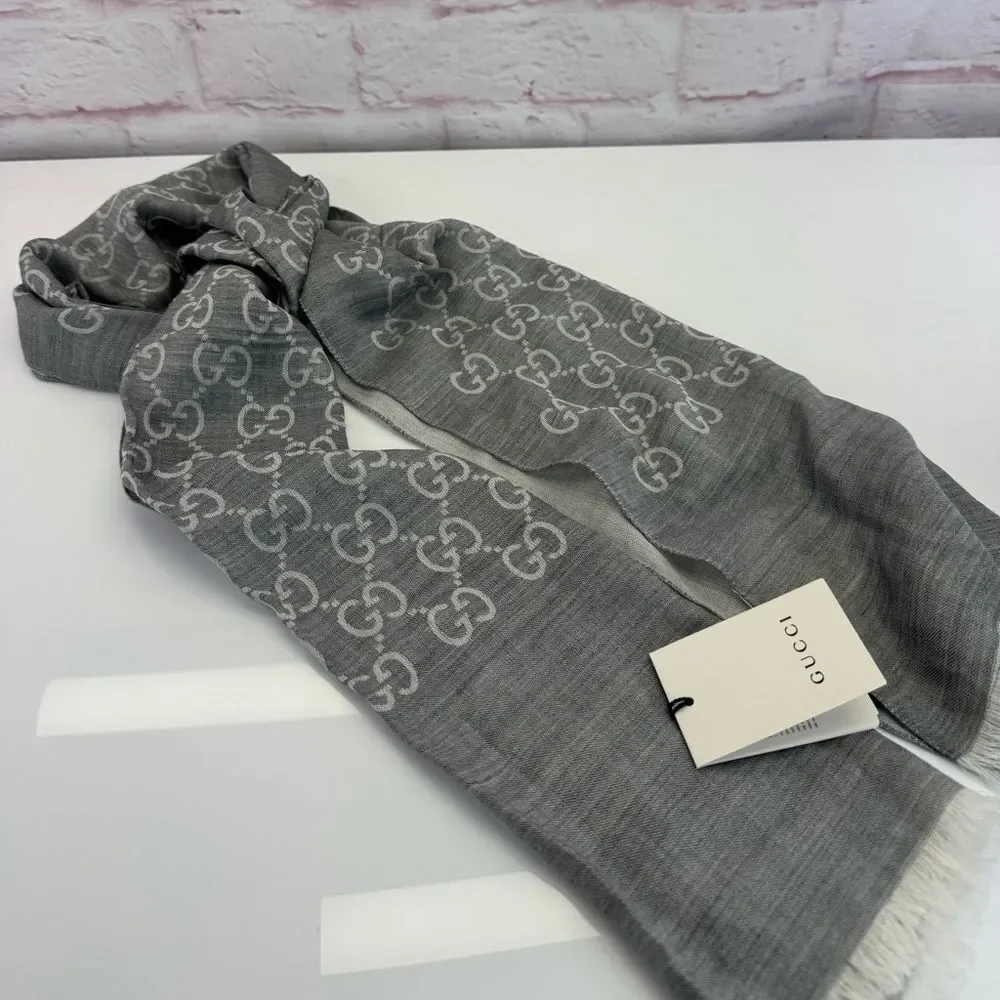 Gucci NWT Gray Monogram GG Wool/Silk Fringe Patterned Scarf 165904
